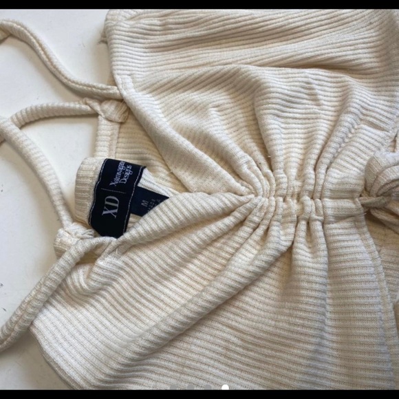 Ivory ribbed knit crop top with drawstring - Picture 4 of 4
